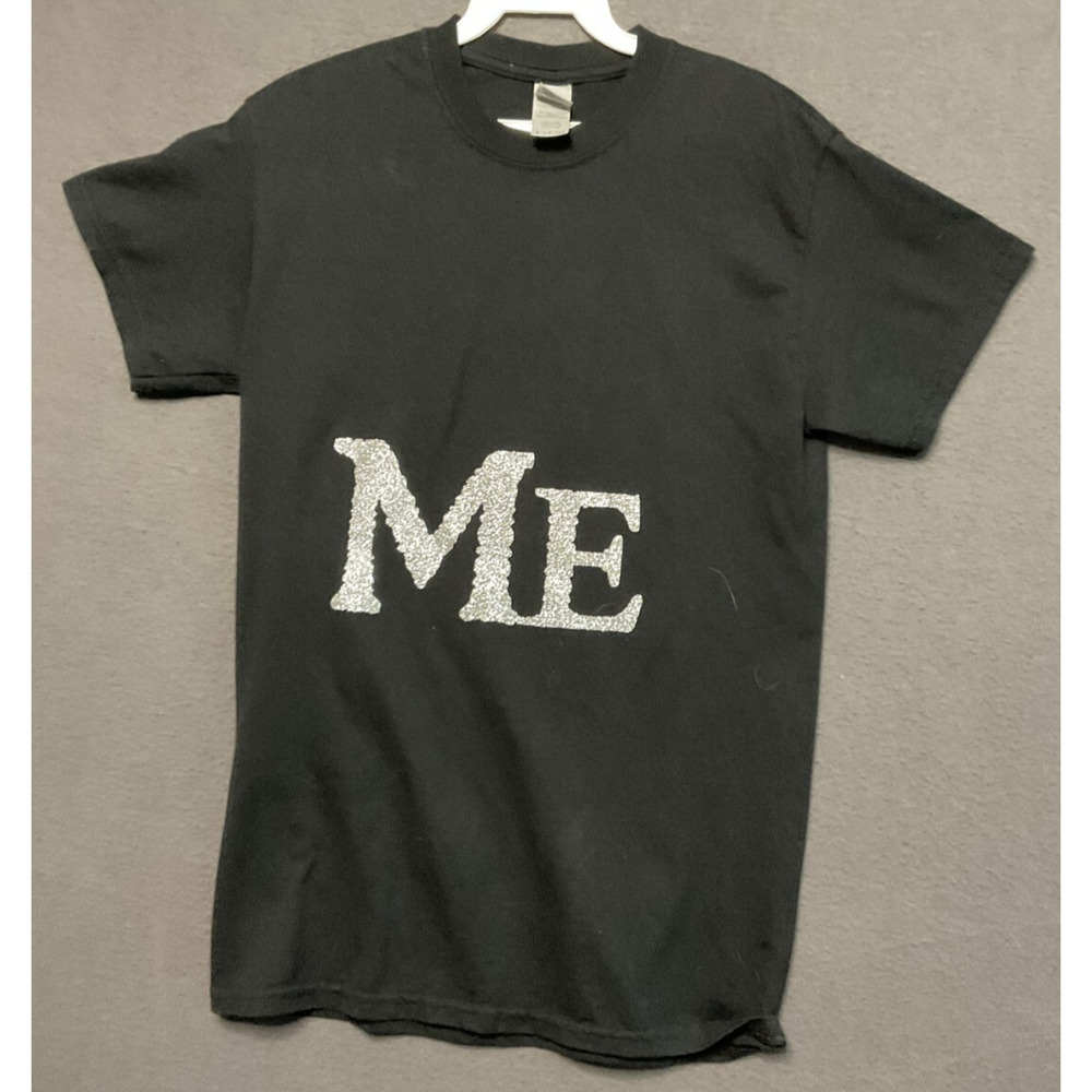 Women's Black T-Shirt "ME" Text Design Size Medium Cotton‎ Shirt Graphic Tee